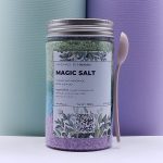 نمک حمام Magic Salt با پشت زمینه سبز و بنفش